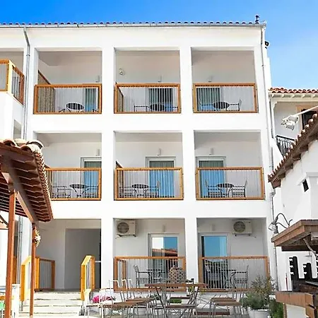 Megali Ammos House Hotel 4*
